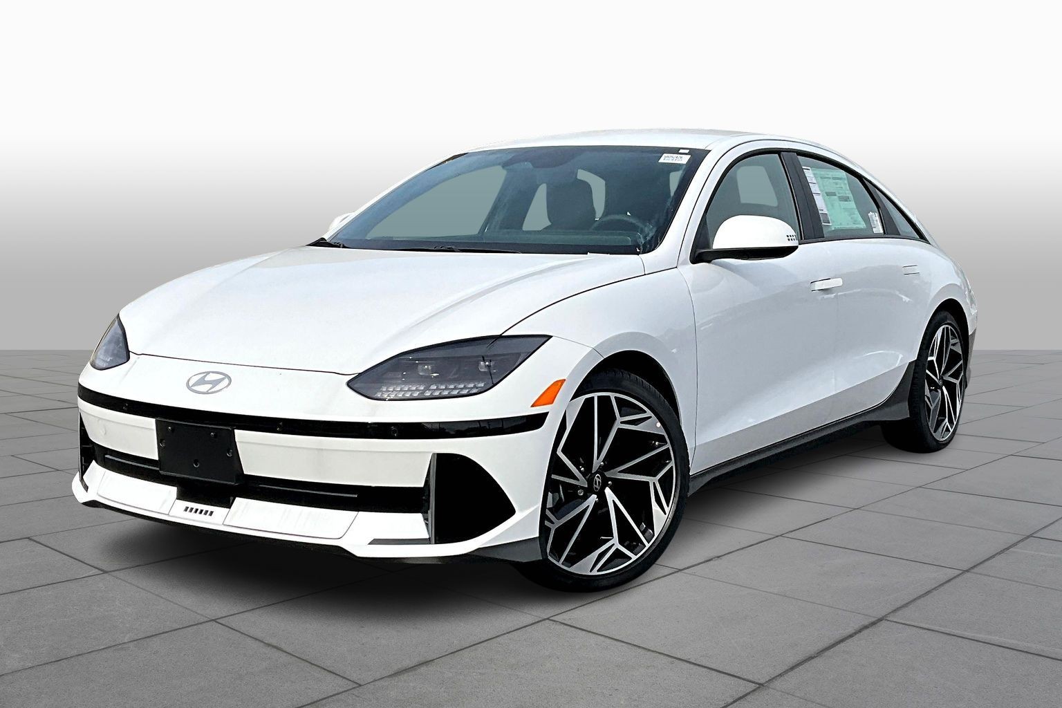 New 2025 Hyundai IONIQ 6 SEL 4dr Car in College Park #SA092426